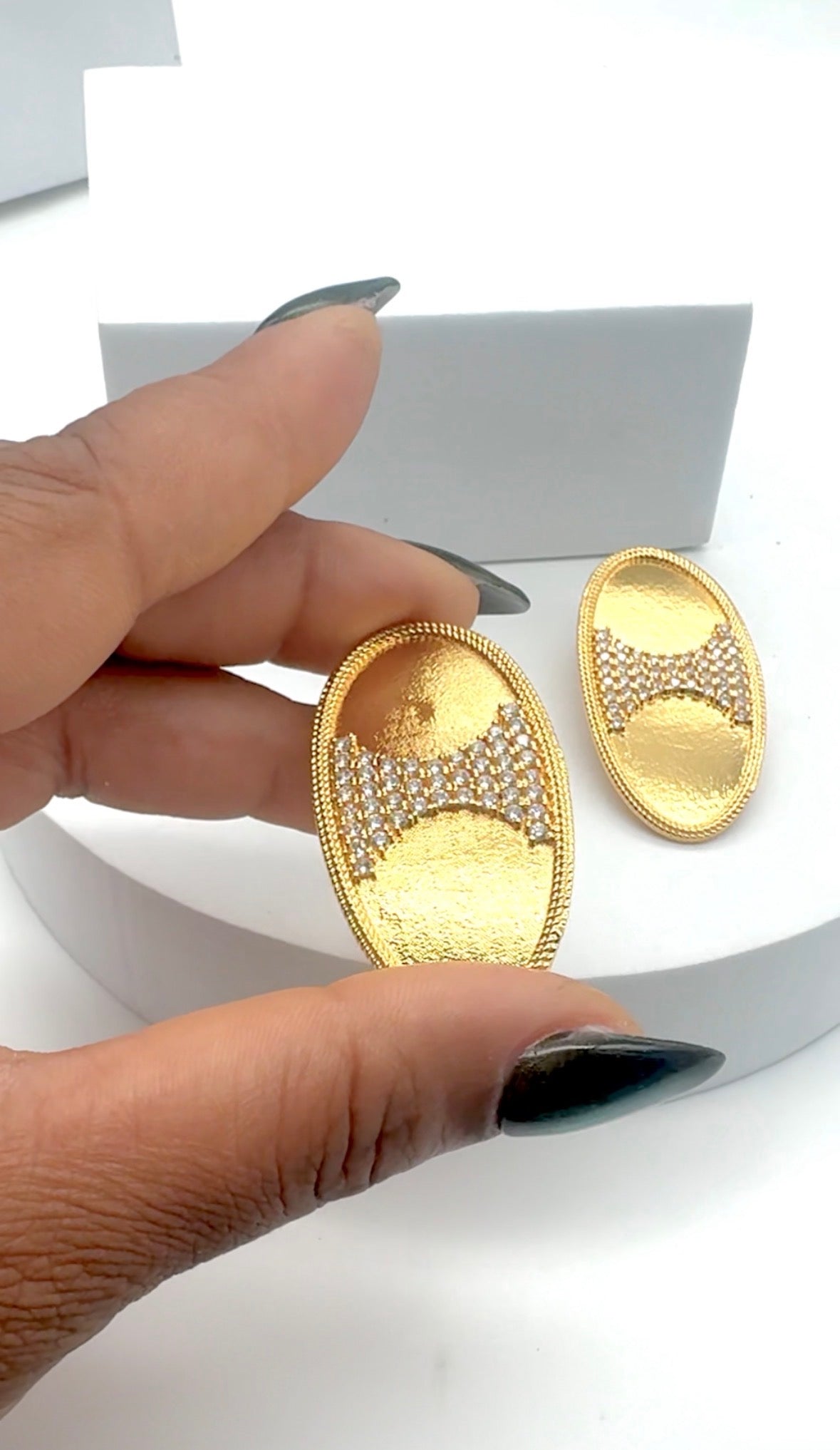 EARRINGS 7009