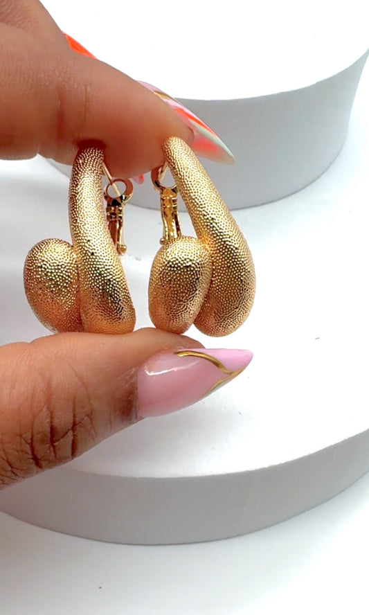 EARRINGS 2053