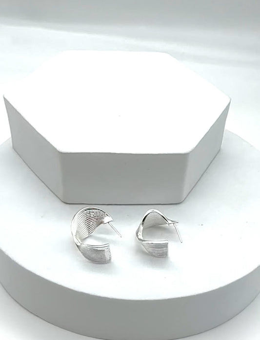 Silver twist semi hoop EARRINGS 3044