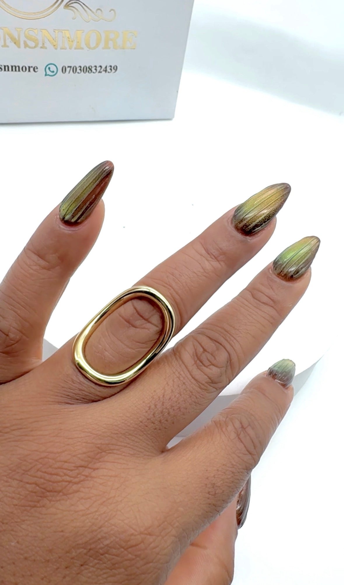 RING 8017