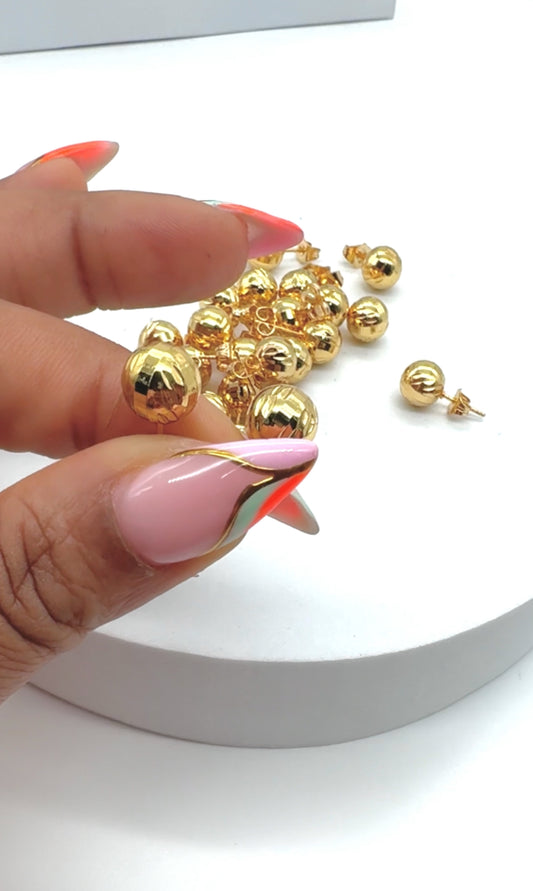 STUD EARRINGS 2004