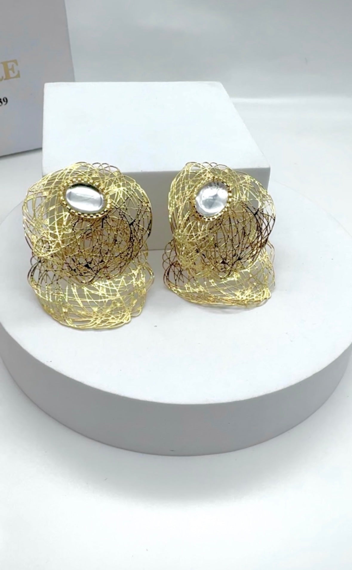 EARRINGS 8019
