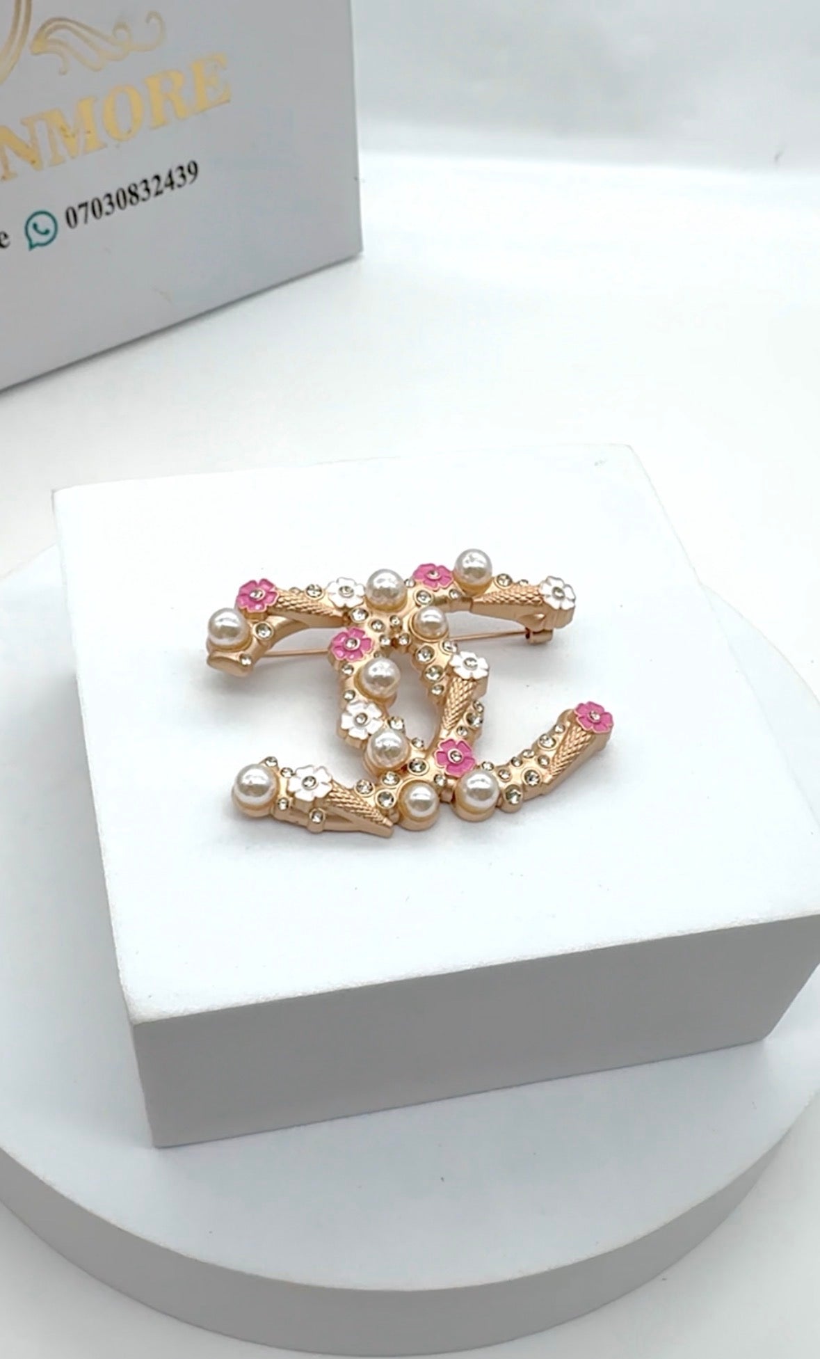 BROOCH 8010