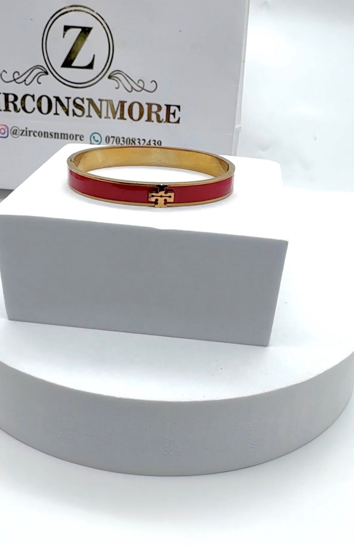 BANGLE 8017 RED