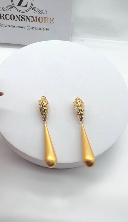 EARRINGS 8028