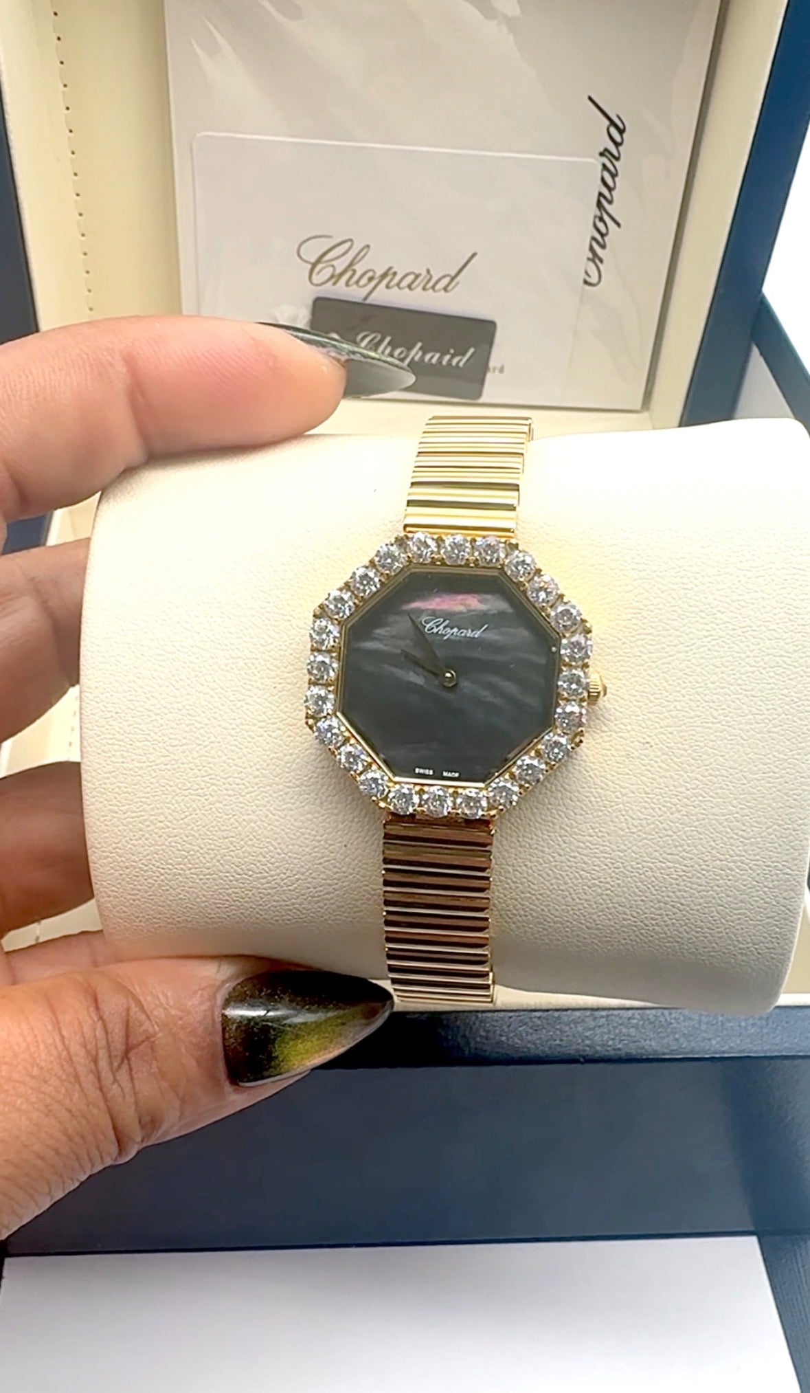 WRISTWATCH 7011