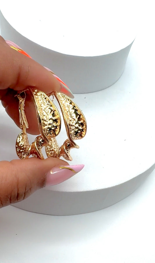 EARRINGS 2054