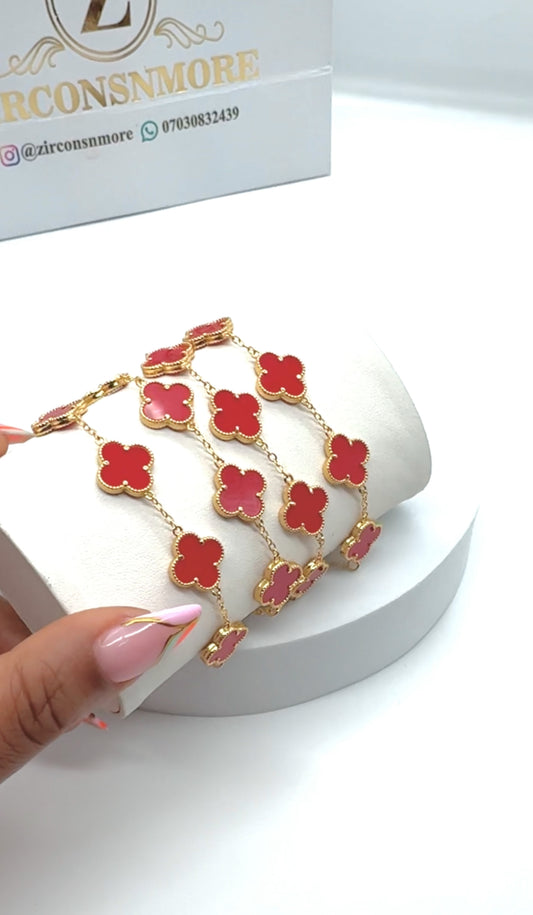 BRACELET 2005