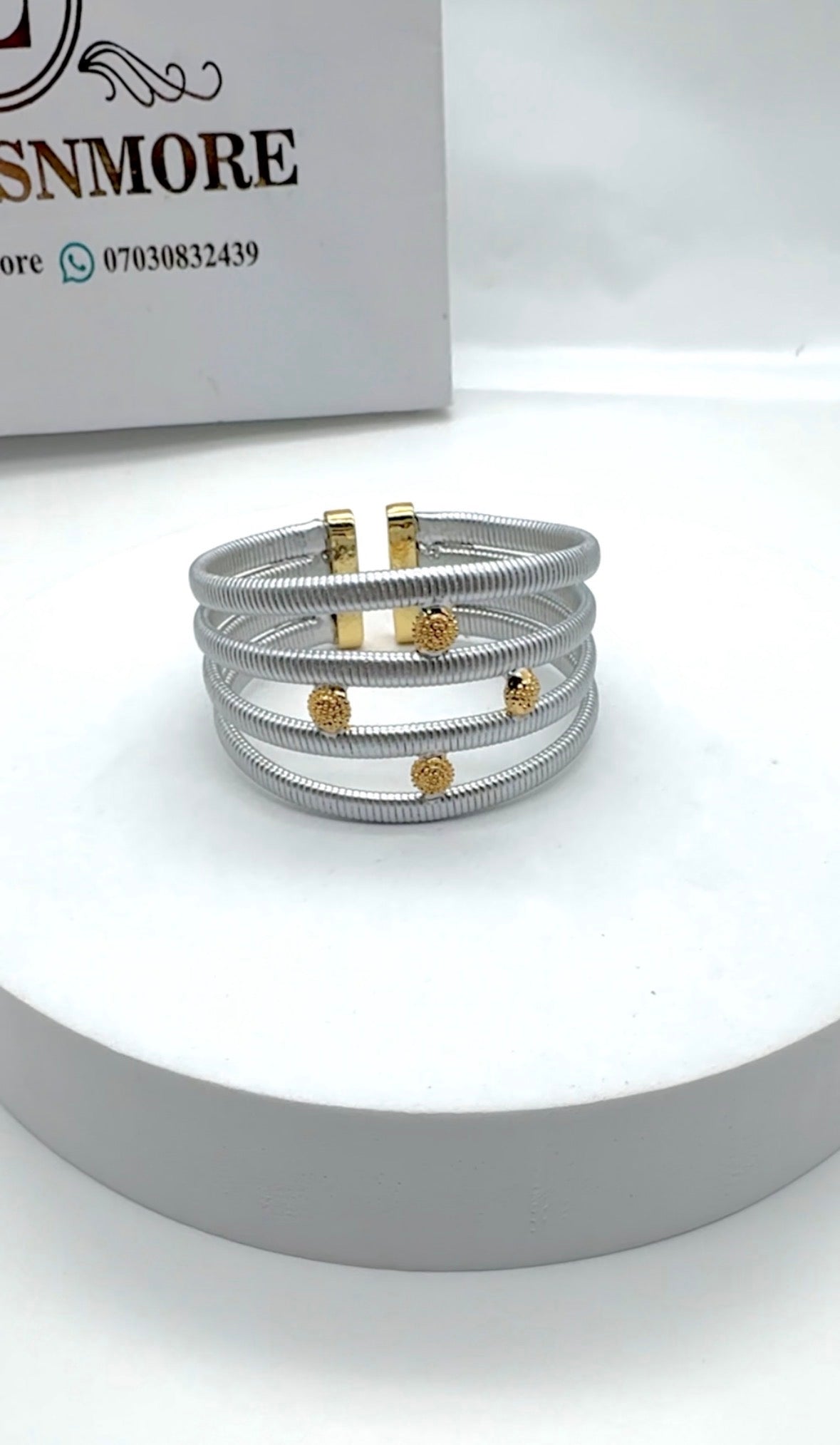 BANGLE 8009