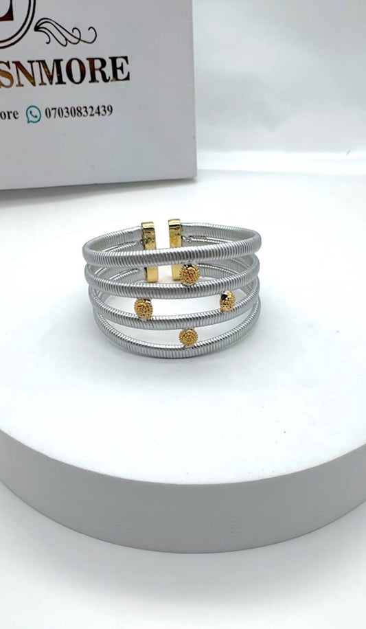 BANGLE 8009