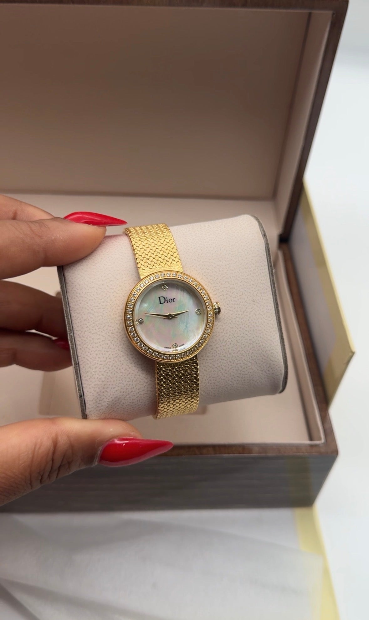 WRISTWATCH 9007