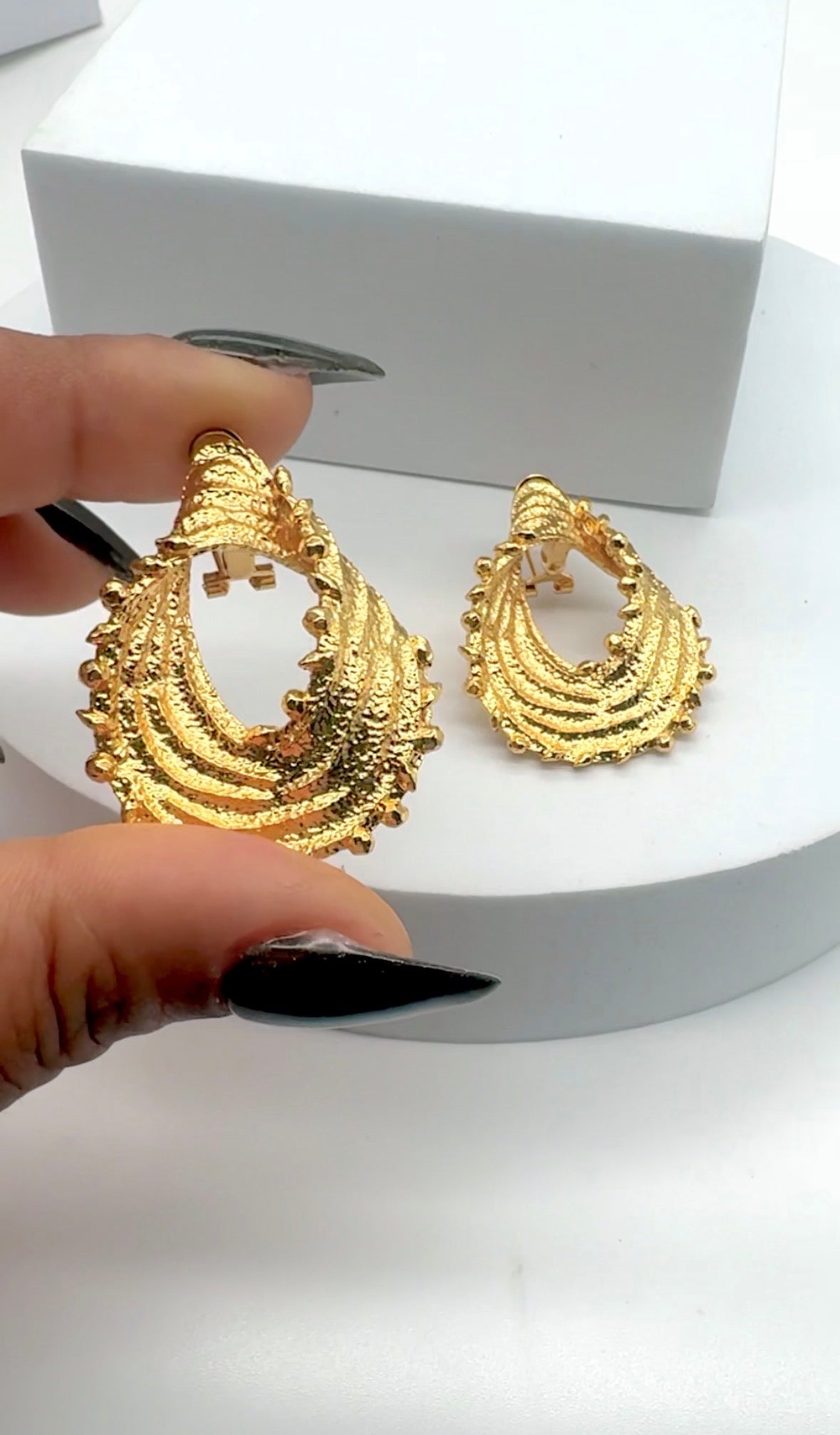 EARRINGS 7015